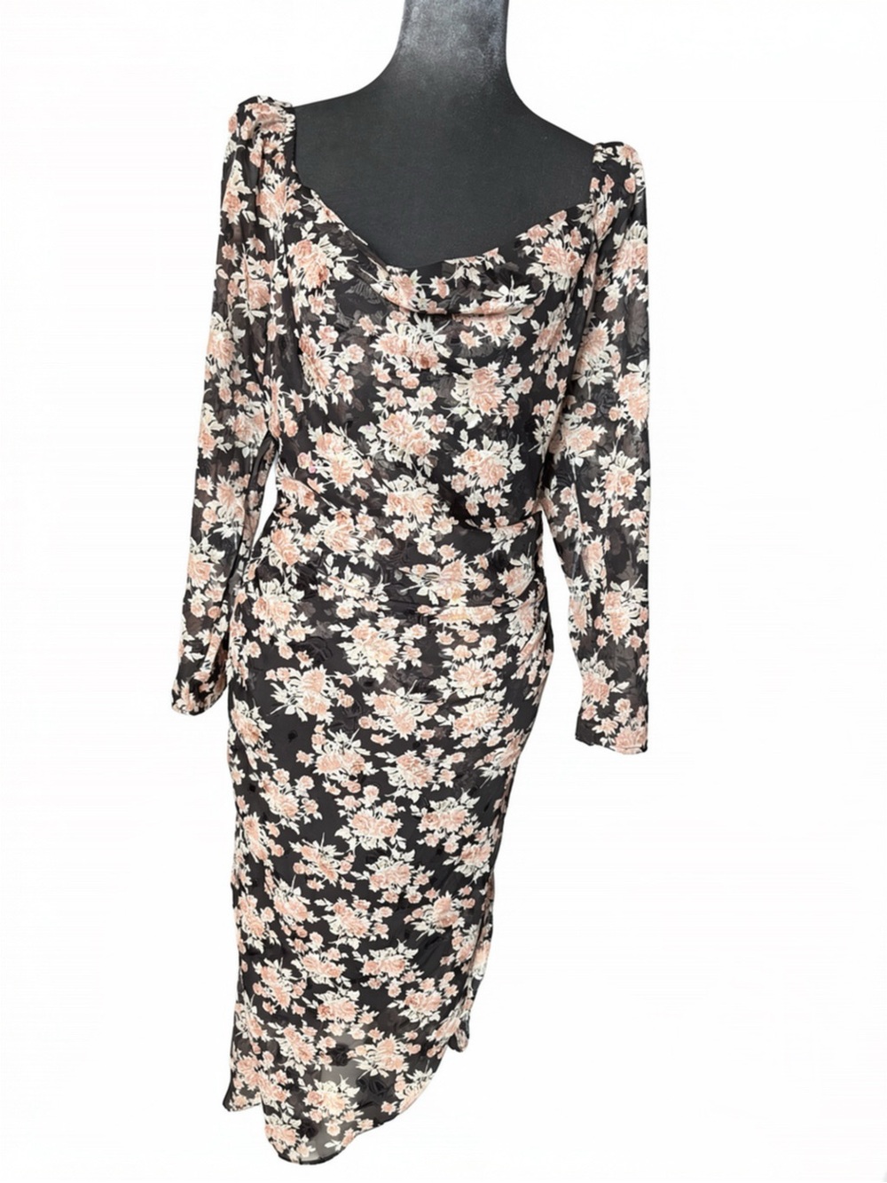Lush Black Floral Midi Dress with Sweetheart Neckline